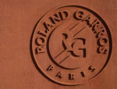   nous vous donnons rendez-vous au stade roland...


