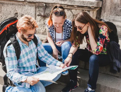 Construisez votre avenir dans les m&eacute;tiers du tourisme