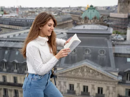 Pourquoi-choisir-notre-école-Paris-pour-ton-BTS-MCO