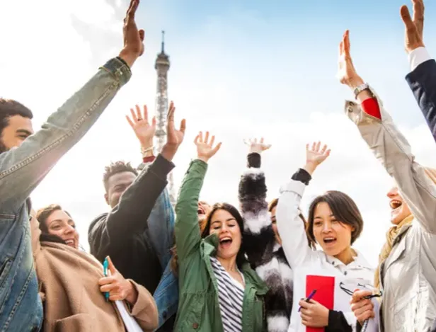 BACHELOR-PARIS-ALTERNANCE-PARIS-APPRENTISSAGE-ECOLE-COMMERCE
