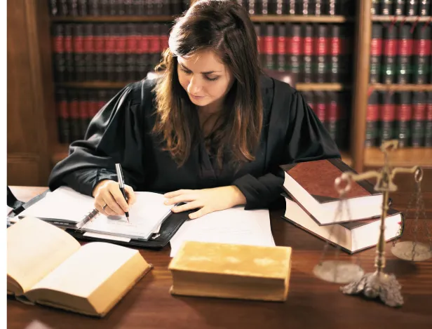 le-bts-notariat-une-voie-vers-les-metiers-juridiques-alternance-paris